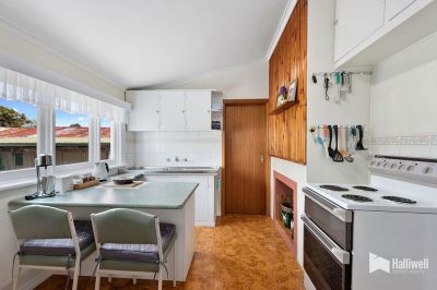 3
 
 
 
  
 
 
 1
 
 
 
  
 
 
 2
 
 
 
 
 
 
 
 9 Middle Road, Devonport TAS 7310, Devonport - Thumbnail 8