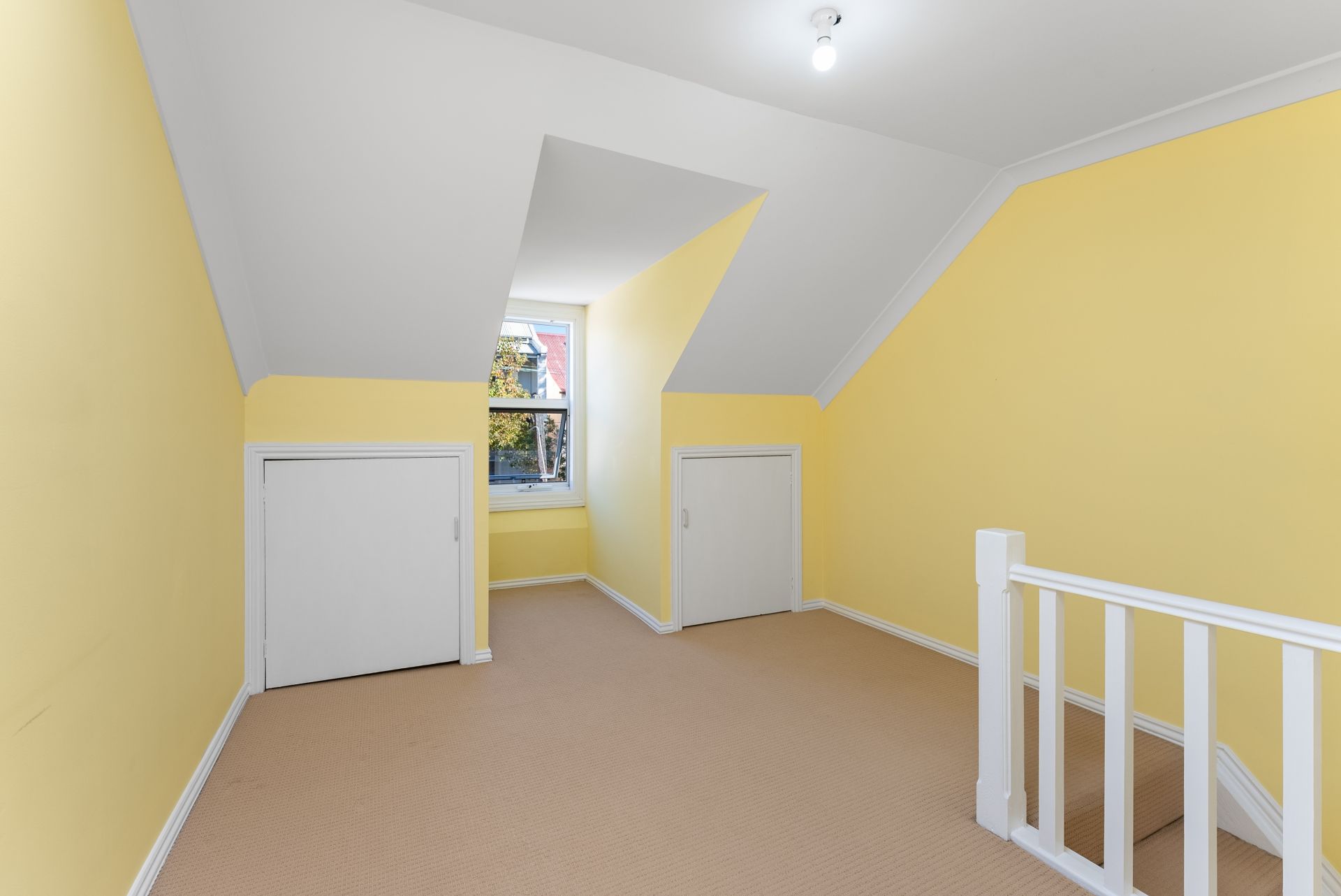 9 Gottenham Street, Glebe Garry White Real Estate