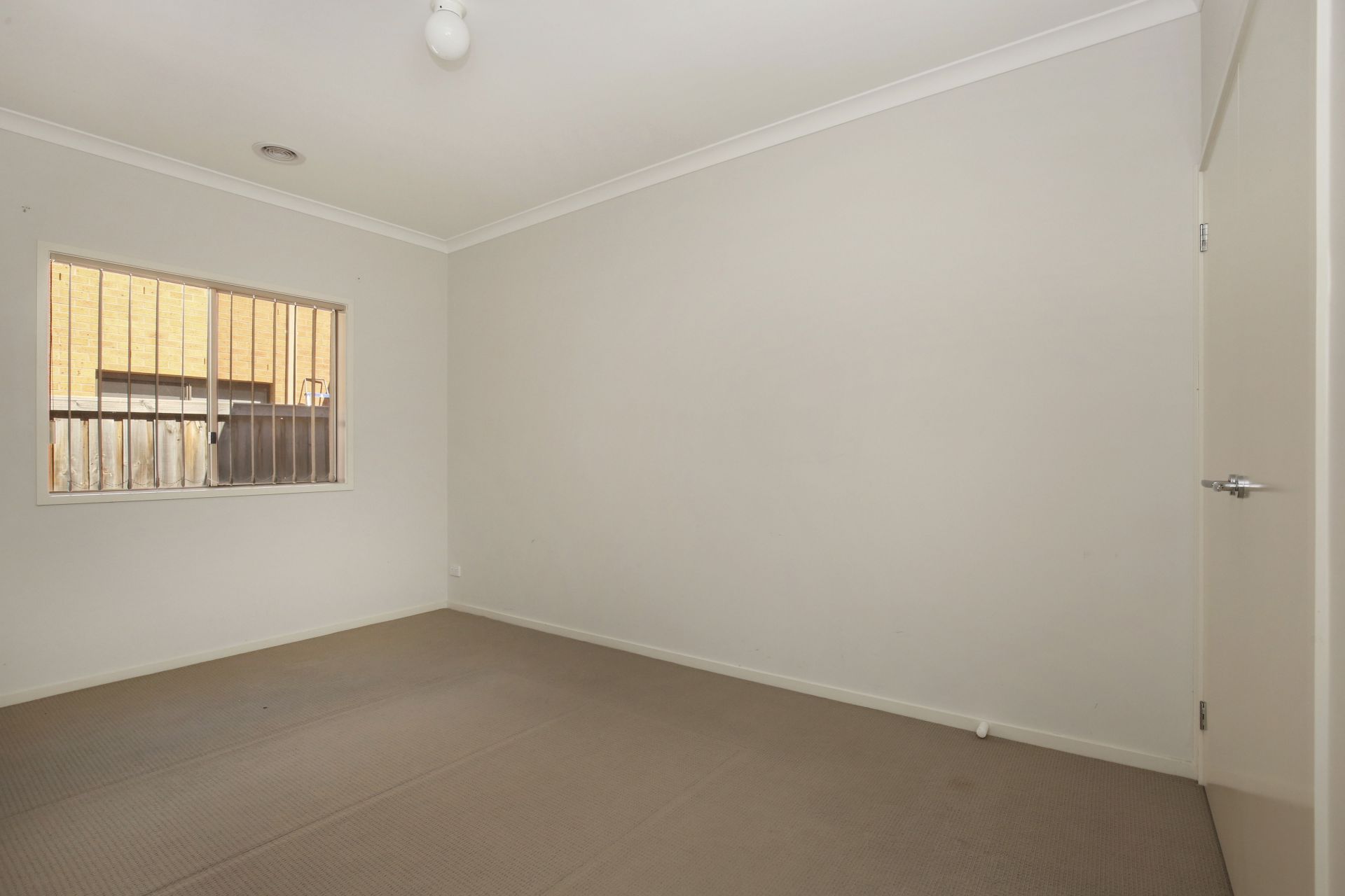 Located in Lyndarum Estate