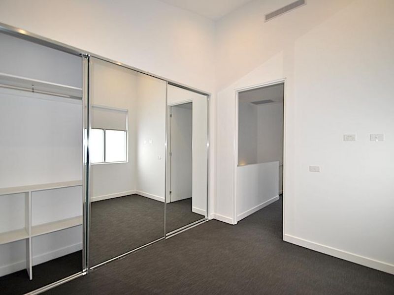 102/356 Carlisle Street, St Kilda East - Thumbnail 6