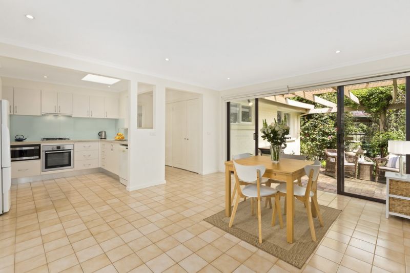 15 Gyton Avenue, Glen Waverley - Thumbnail 4