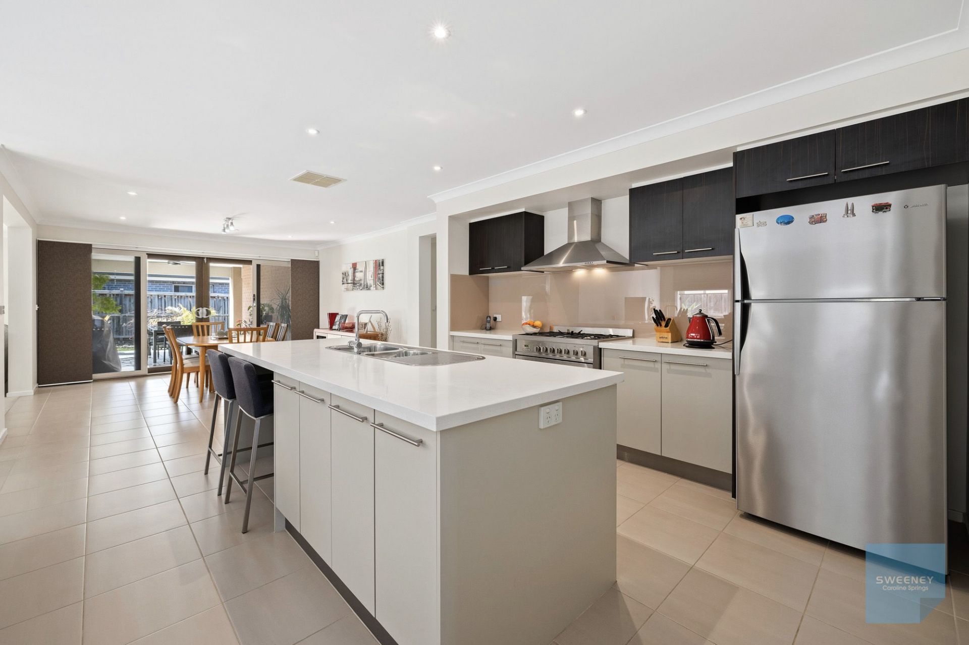8 Pacific Boulevard, Taylors Hill - Thumbnail 8