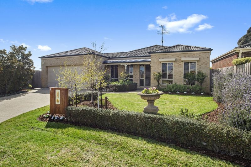 Real Estate For Sale 5 Leopold Court Leopold , VIC