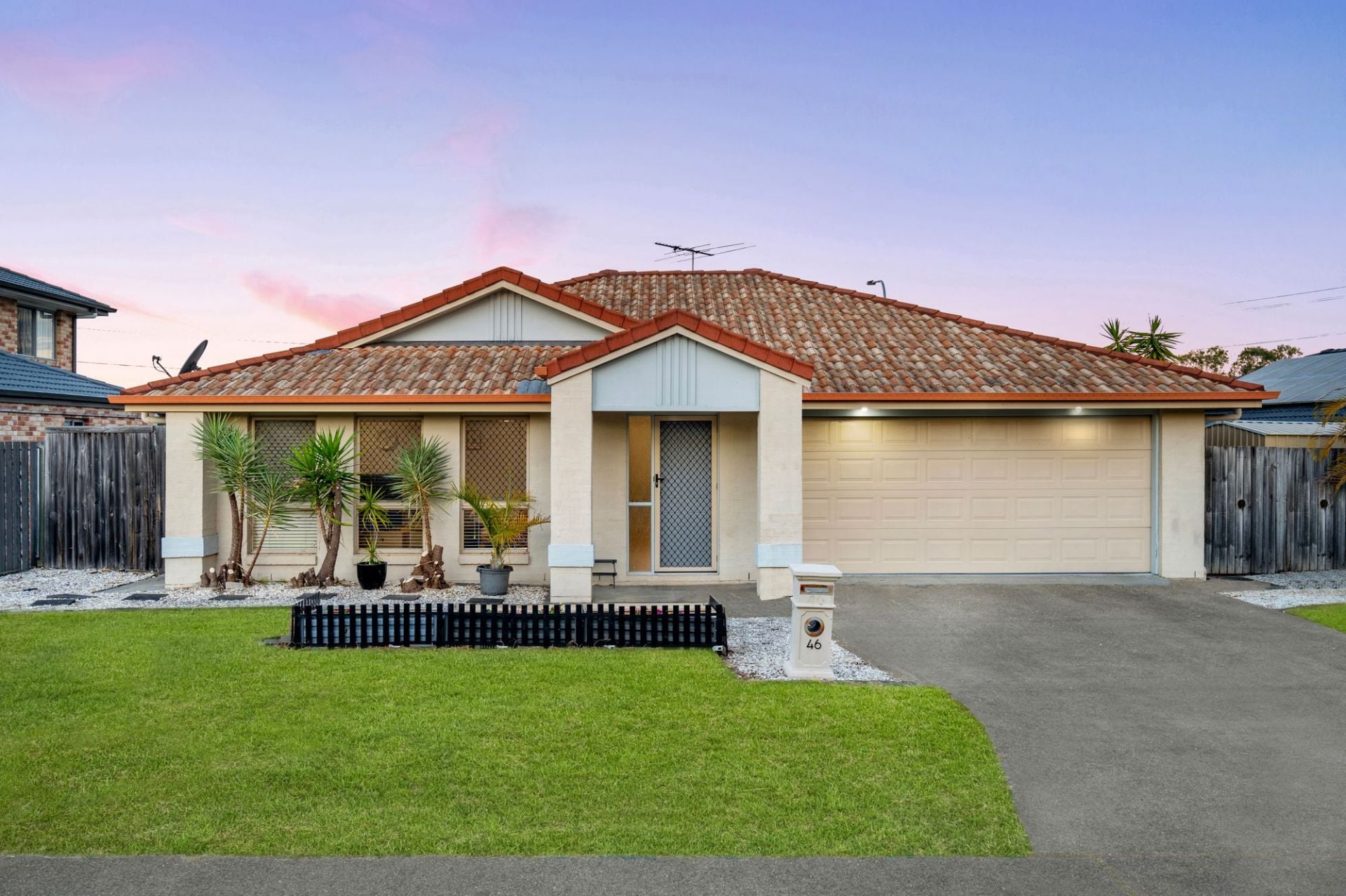 46 Paul Drive Regents Park QLD, 46 Paul Drive Regents Park - Image 1