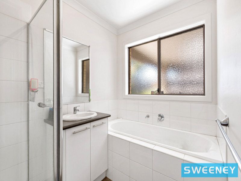 12 Eva Avenue, Point Cook - Thumbnail 8