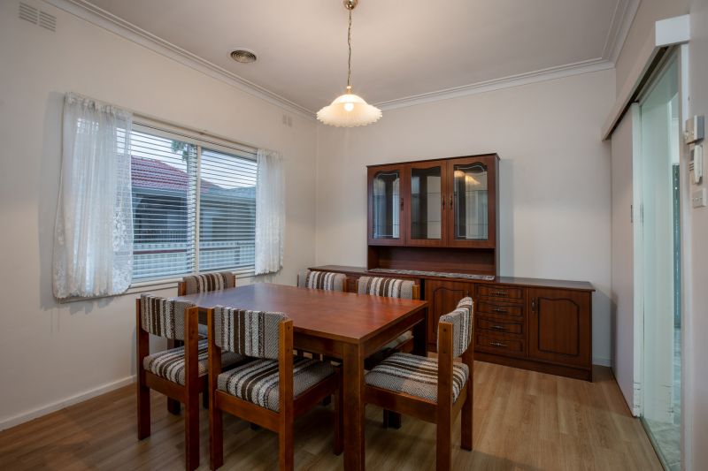 1050 Calimo Street North Albury NSW, North Albury - Thumbnail 4