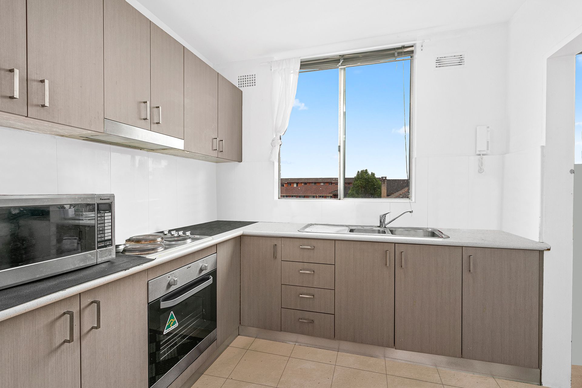 2/24 Fairmount Street Lakemba NSW, Lakemba - Thumbnail 3
