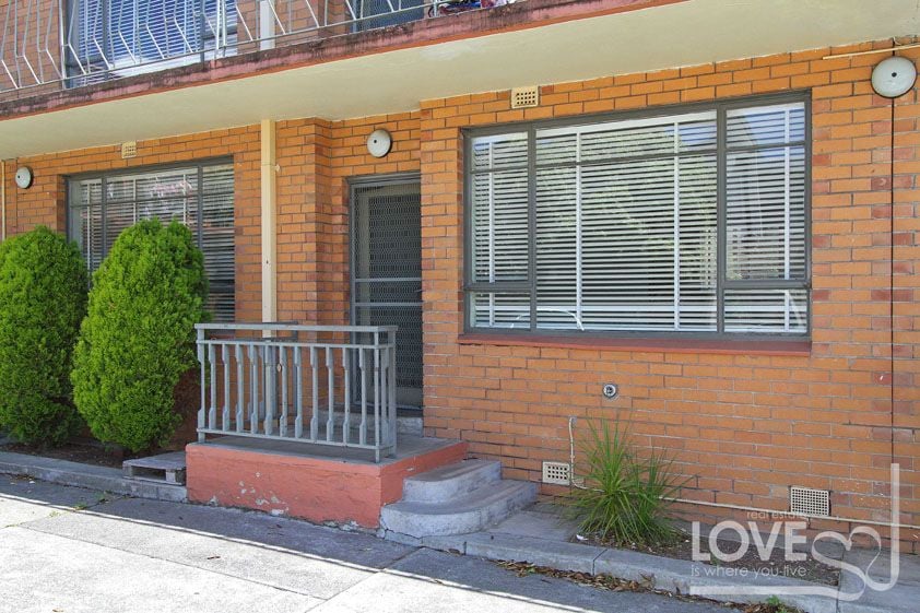 Fully Renovated Delight!