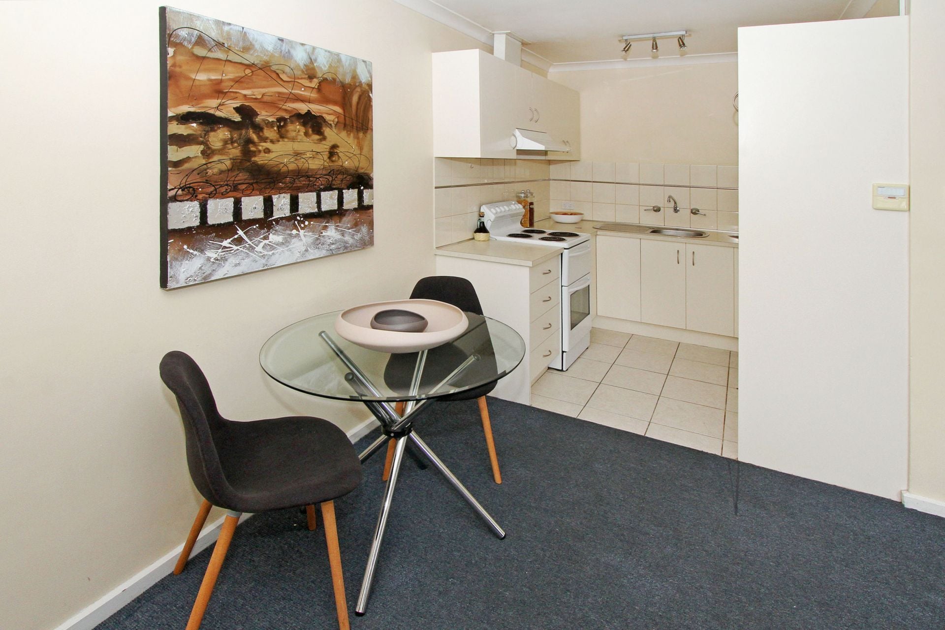 ONE BEDROOM WITH DUCTED HEATING AND AIR CONDITIONING
