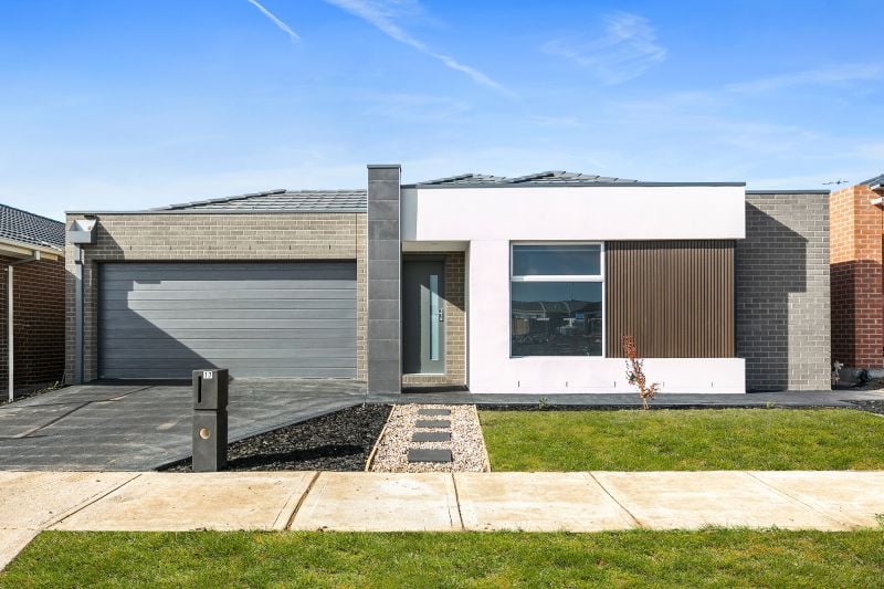 17 Graded Street, Manor Lakes