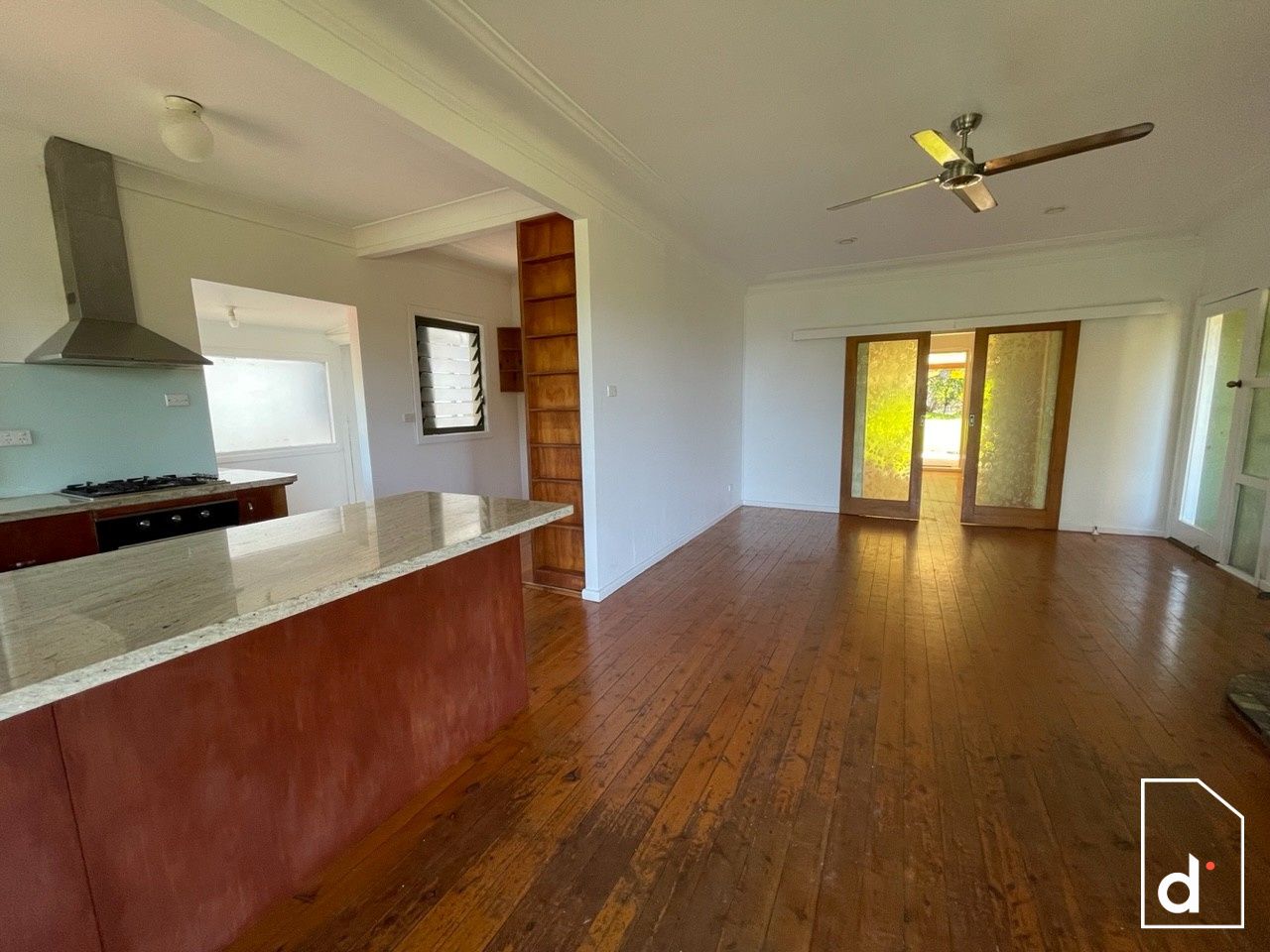 42 Buttenshaw Drive, Coledale NSW