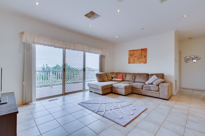 12 Densley Court, Bacchus Marsh - Thumbnail 8