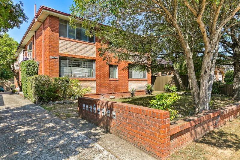 2/50 Burton Street, Concord
