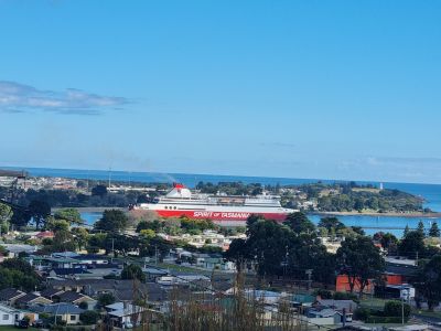 5 Cliffden Court, East Devonport, East Devonport - Thumbnail 4