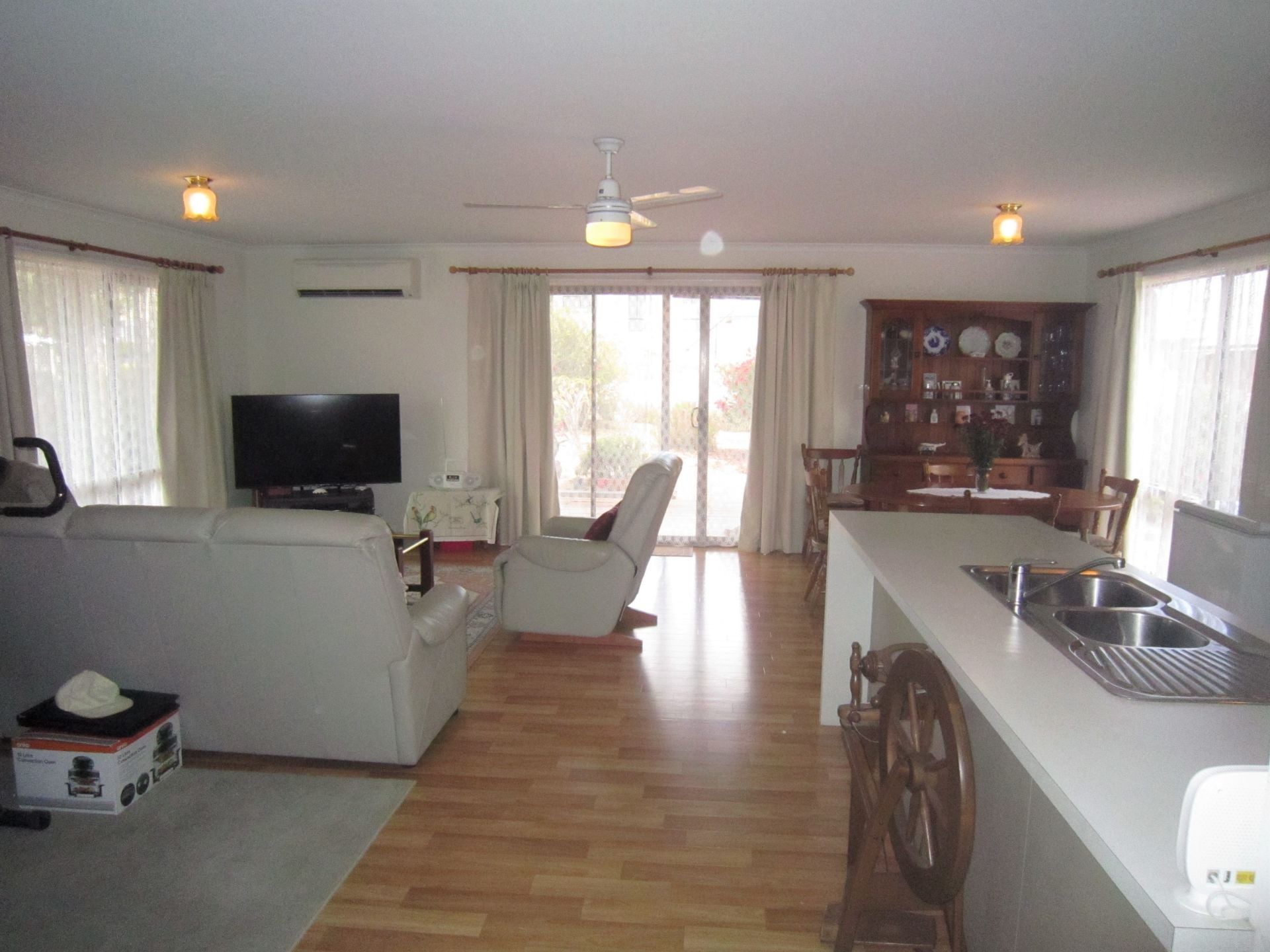 1 Grace Harwar Drive Port Broughton SA, Port Broughton - Thumbnail 6