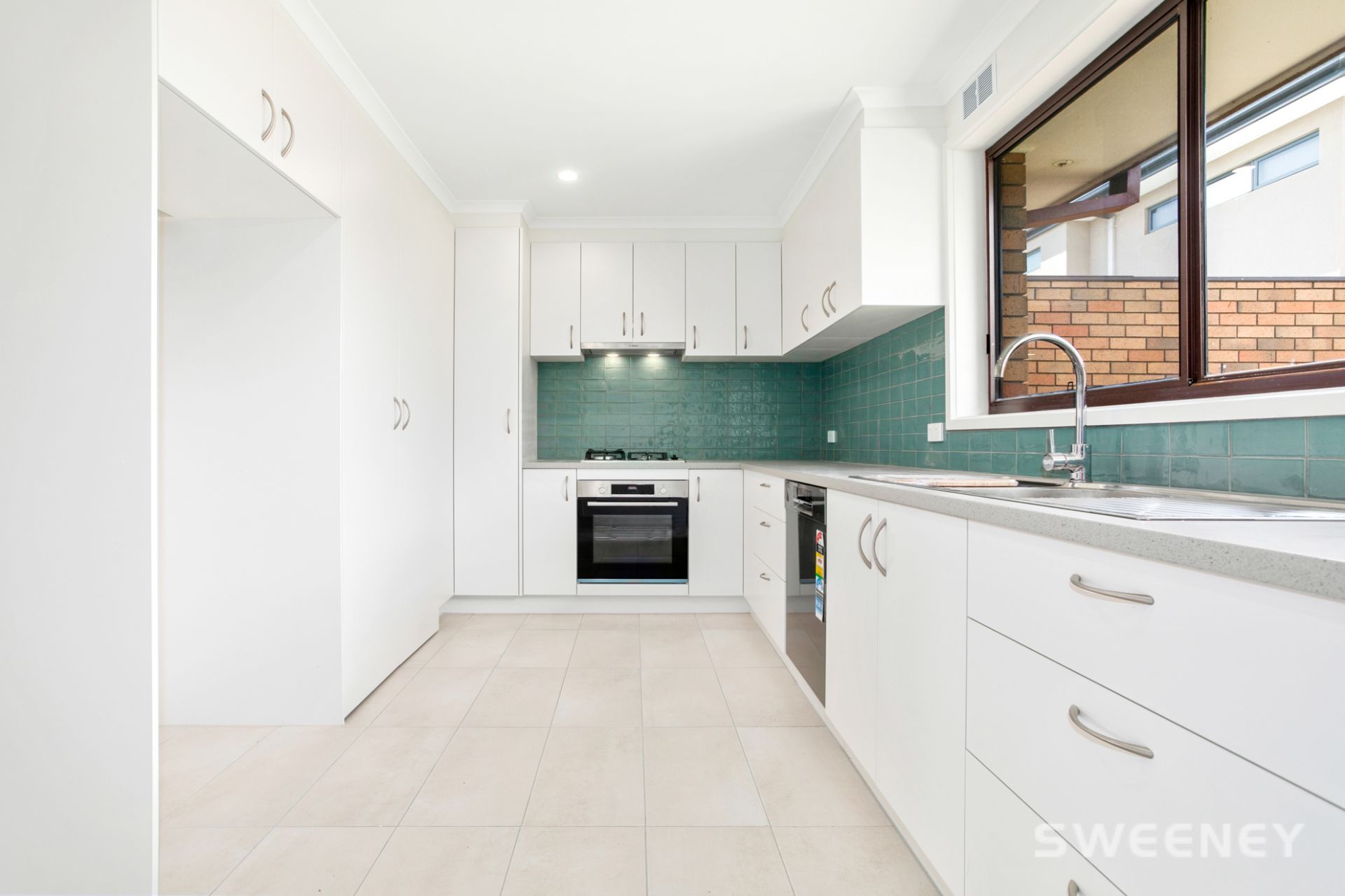 2/49 Rayner Street, Altona - Thumbnail 8