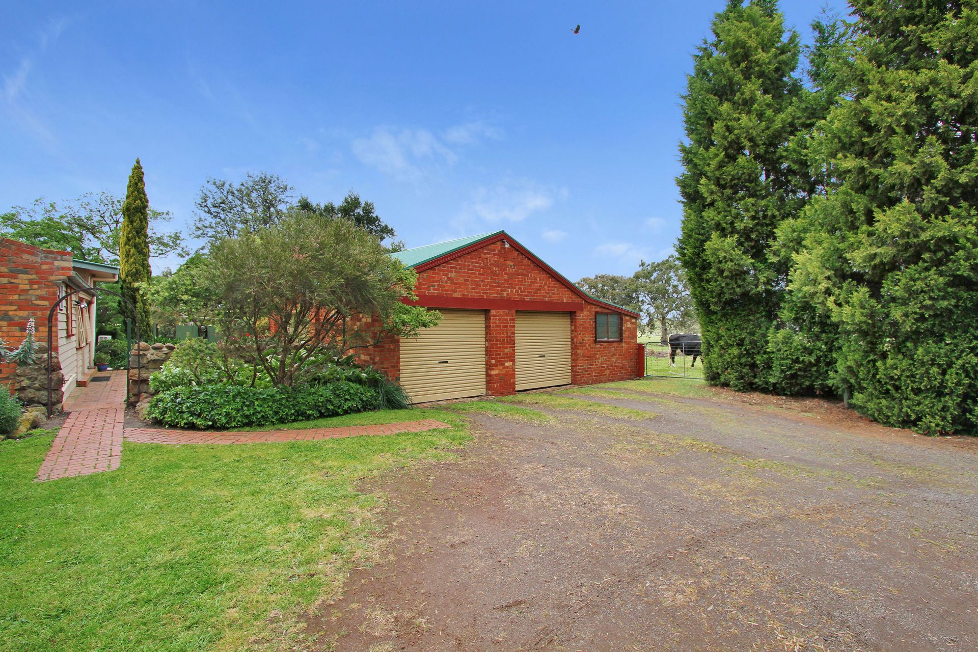 LIFESTYLE PROPERTY PERFECTION   *Insp Thu 1st Oct @ 4:45pm*