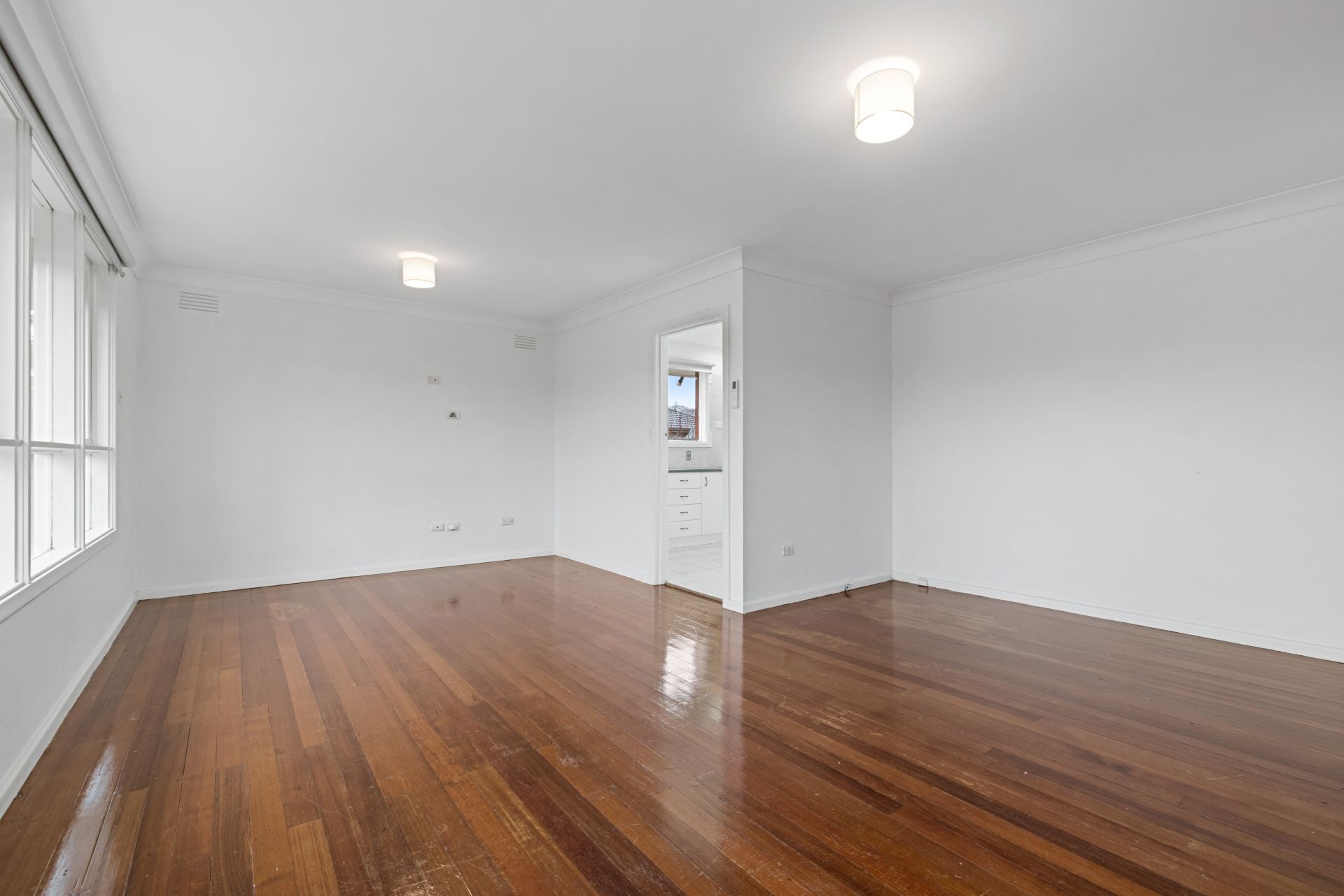 Spacious Thomastown Family Home!