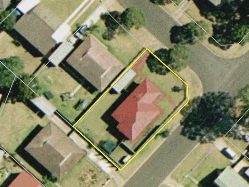 Real Estate For Sale 1 Kookaburra Street Ingleburn , NSW