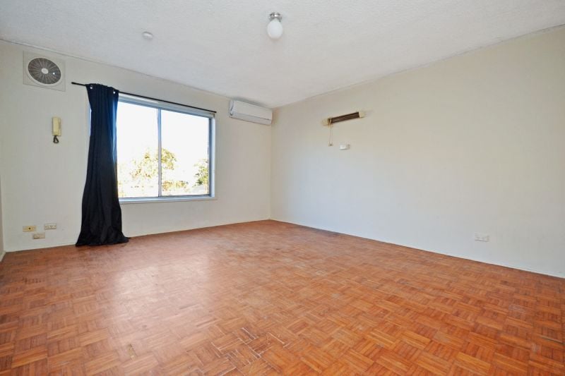 25/11-13 Cooma Street, Preston