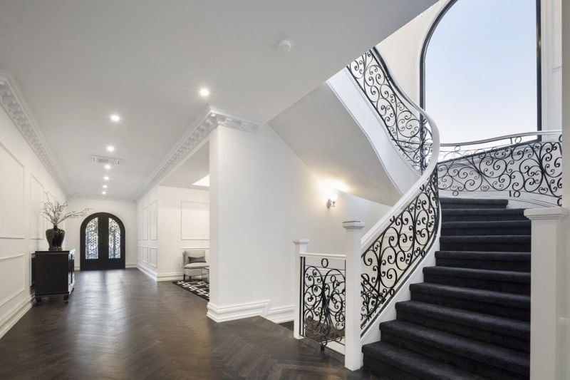 213 Balwyn Road, Balwyn North - Thumbnail 2