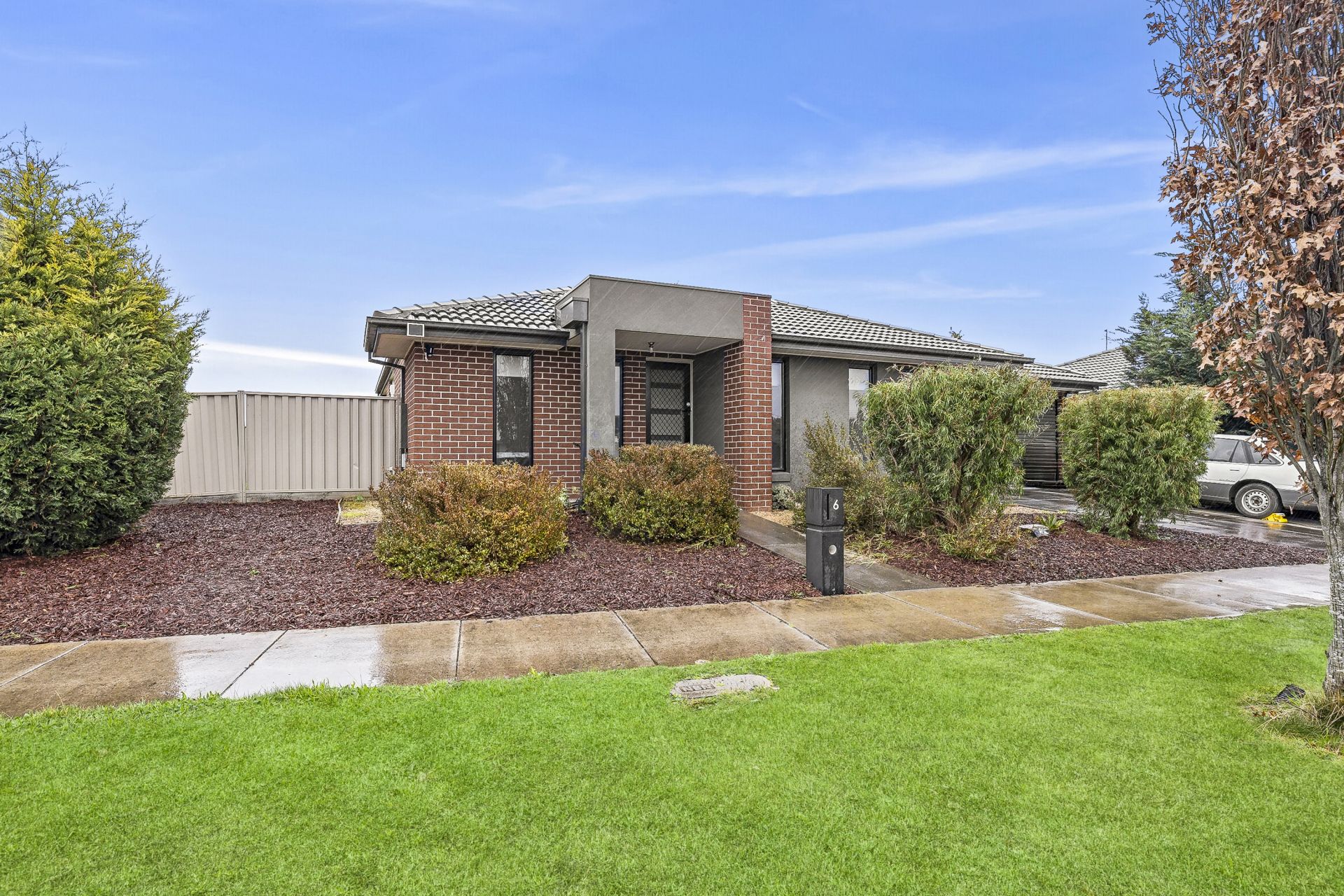 6 Neway Avenue, Delacombe, Delacombe - Thumbnail 4