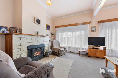 3
 
 
 
  
 
 
 1
 
 
 
  
 
 
 2
 
 
 
 
 
 
 
 9 Middle Road, Devonport TAS 7310, Devonport - Thumbnail 4
