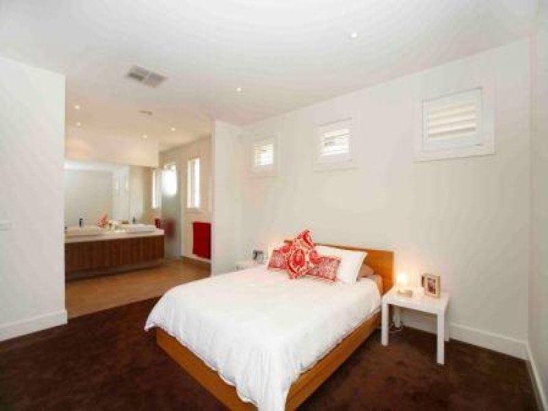 14 Riverglades Drive, Sanctuary Lakes - Thumbnail 8