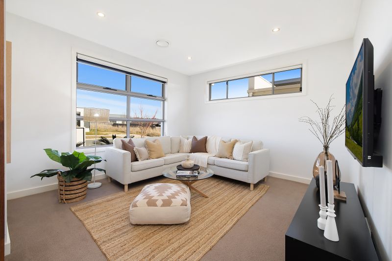 Real Estate For Sale 15 Lawrenson Circuit Jacka , ACT