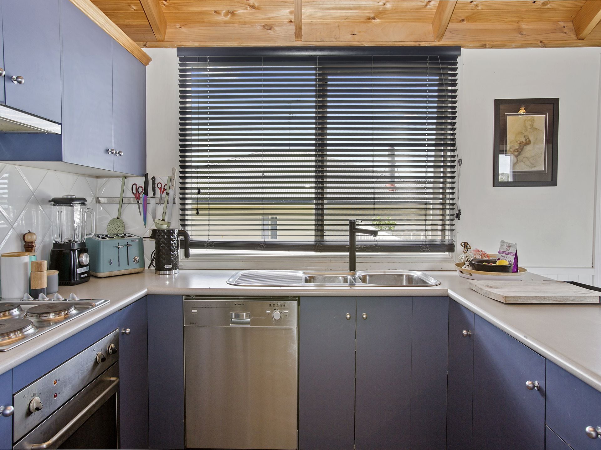 10 Park Avenue, Apollo Bay - Thumbnail 6