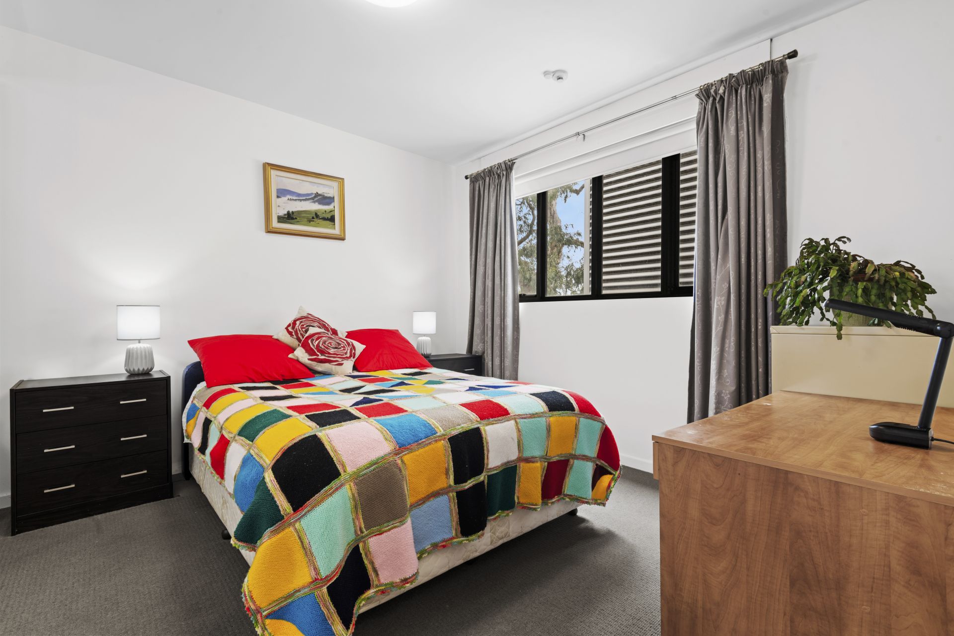 Stylish & Surprisingly Spacious Apartment