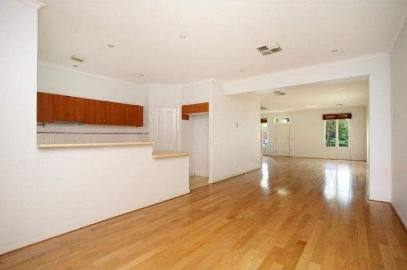 19 Wakefield Street Kensington VIC, Kensington - Thumbnail 3