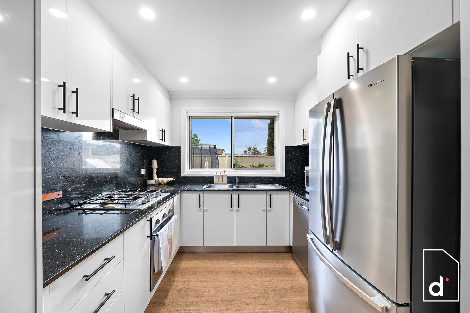 2 Pinnacle Way, Koonawarra NSW