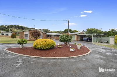3
 
 
 
  
 
 
 2
 
 
 
  
 
 
 5
 
 
 
 
 
 
 
 28 River Road, Ambleside TAS 7310, Ambleside - Thumbnail 5