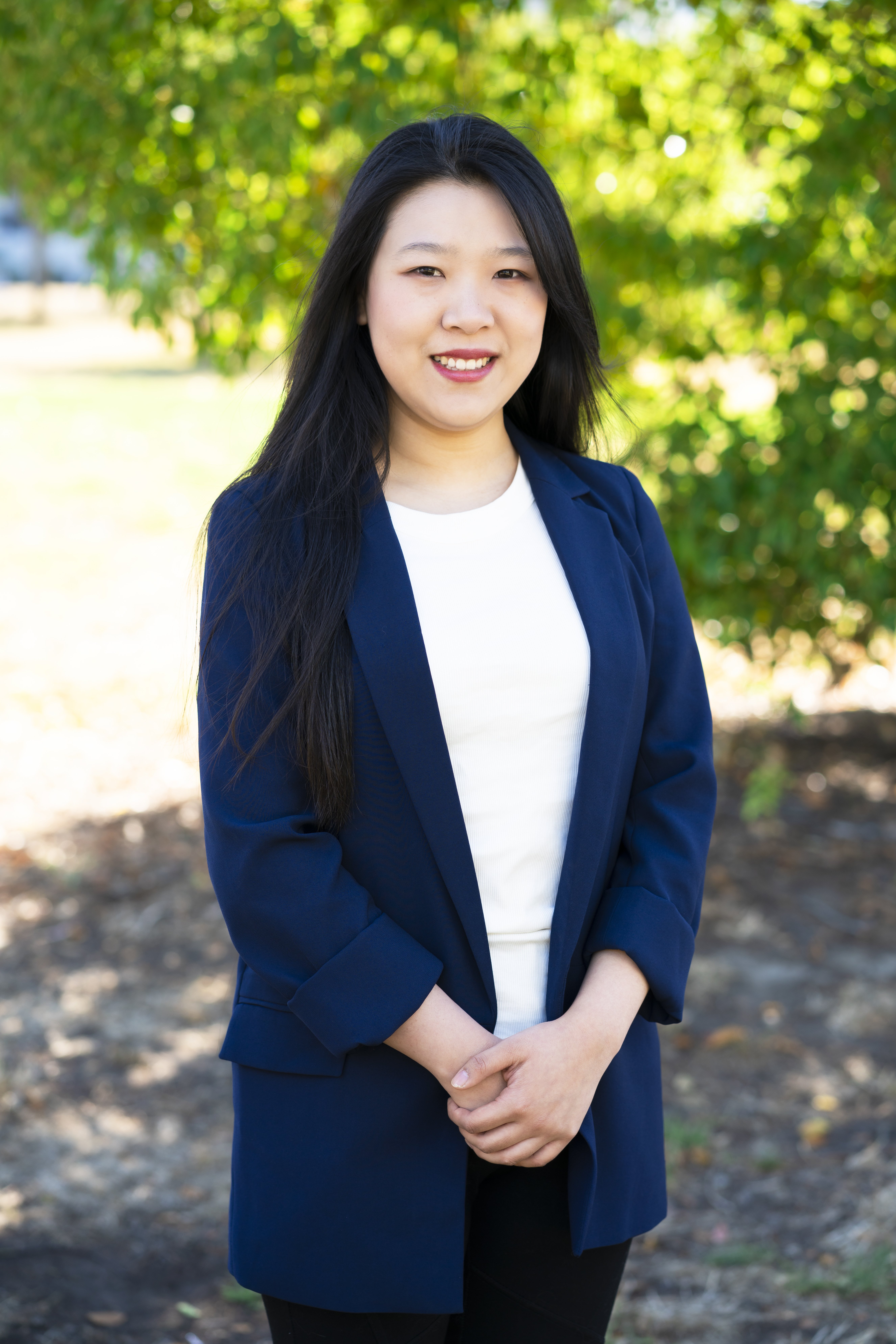 Sandy Sun Real Estate Agent