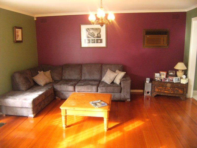 2 Davitt Drive, Deer Park - Thumbnail 4