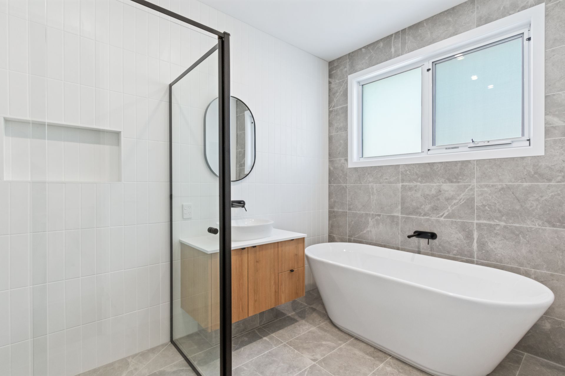 Stunning Brand New Townhouse
