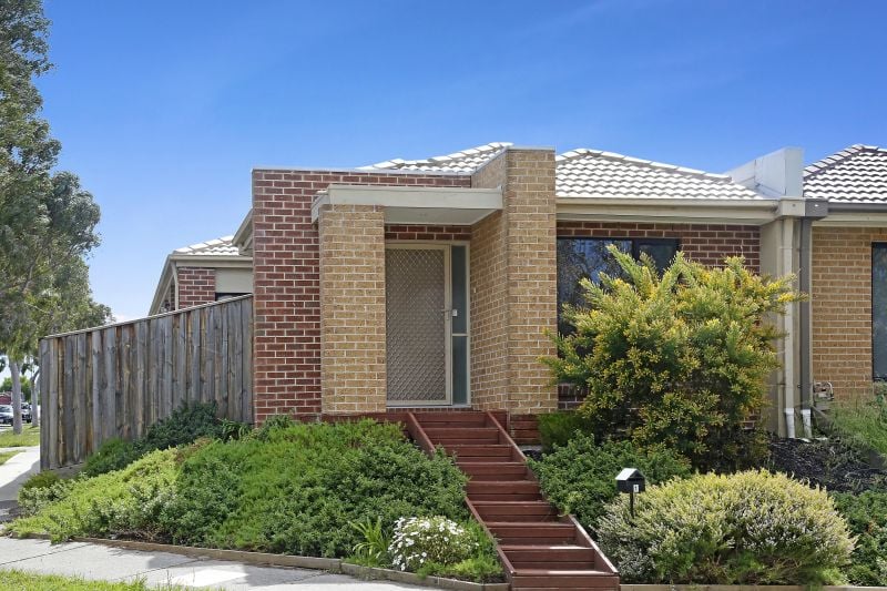 1 Waterlily Drive, Epping