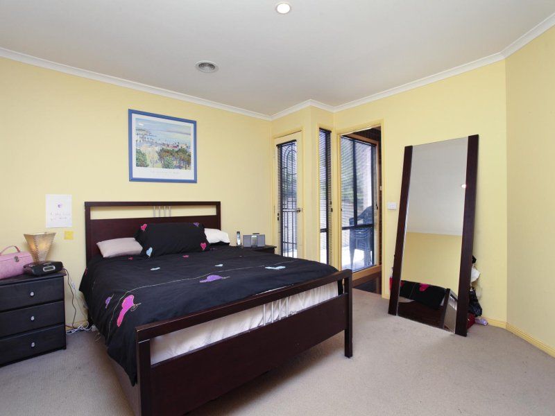 17 Pilgrim Drive, Hillside - Thumbnail 8