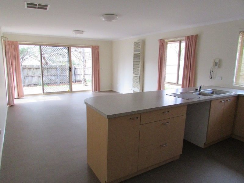 **Lovely spacious 3 bedroom home**