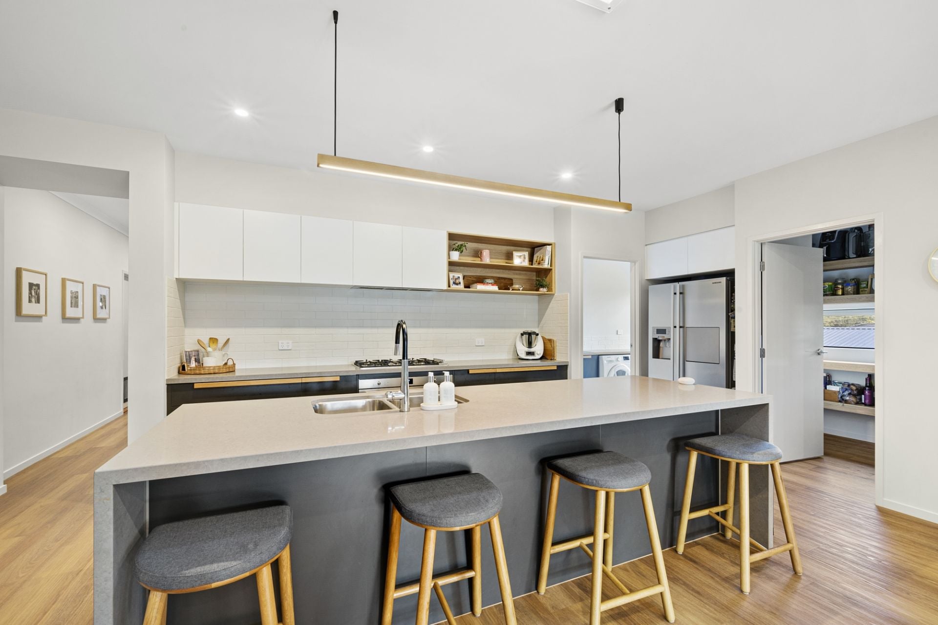 58 Stringybark Drive, Brown Hill, Brown Hill - Thumbnail 6