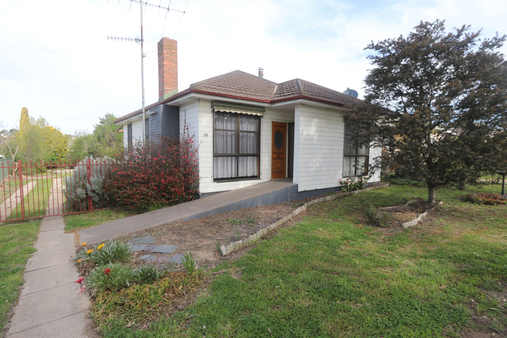 99 Hume Street, Goulburn Goulburn First National Real Estate