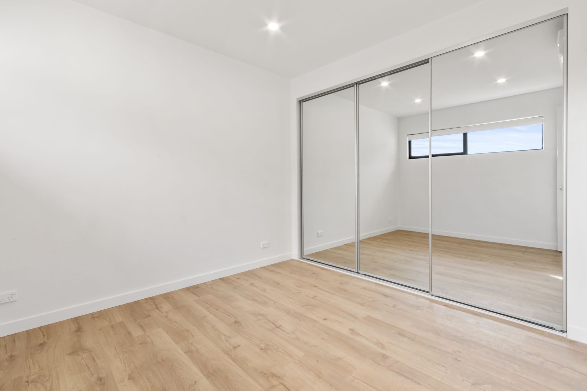 Brand New Townhouse !