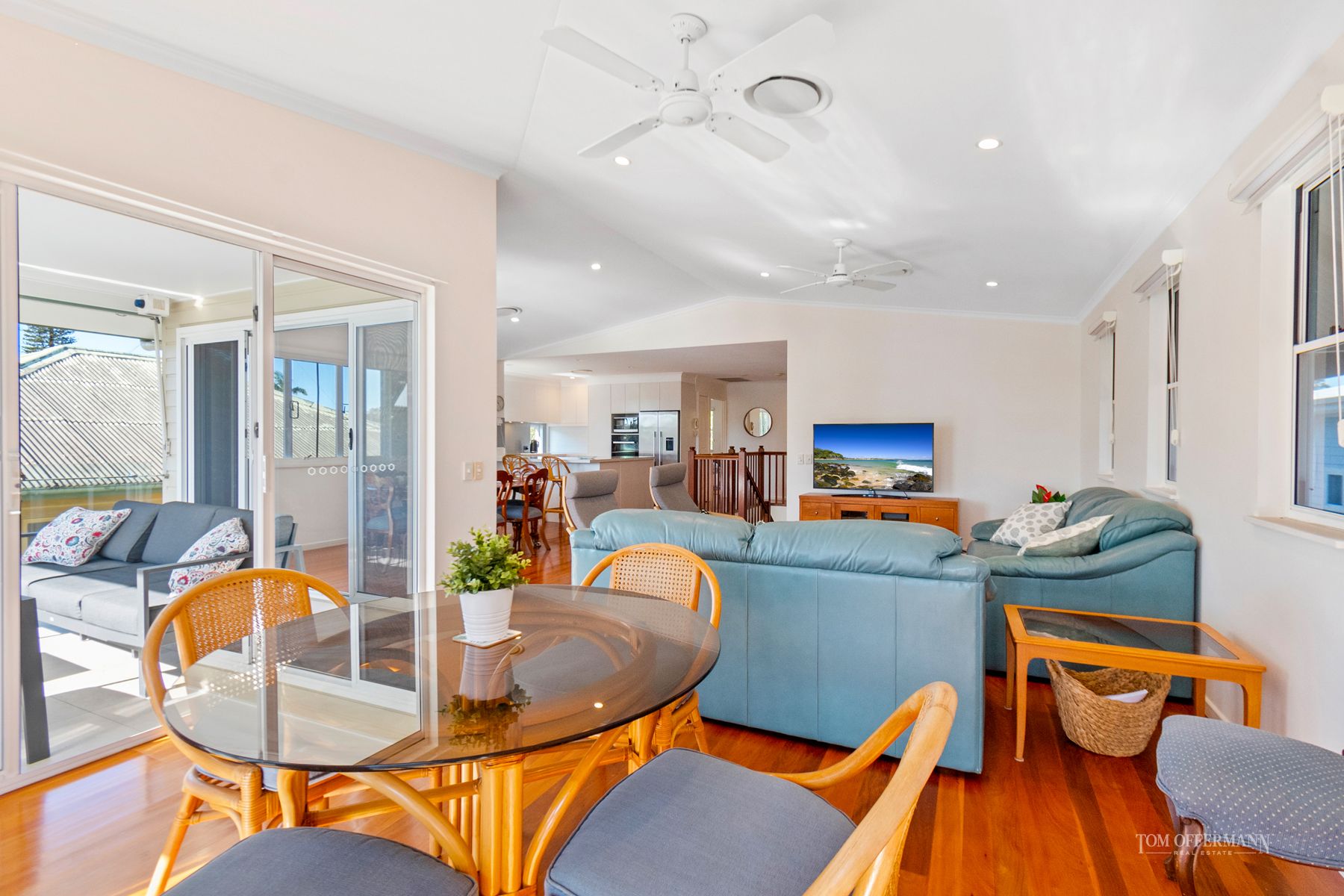 Real Estate For Sale 33 Hilton Esplanade Tewantin , QLD