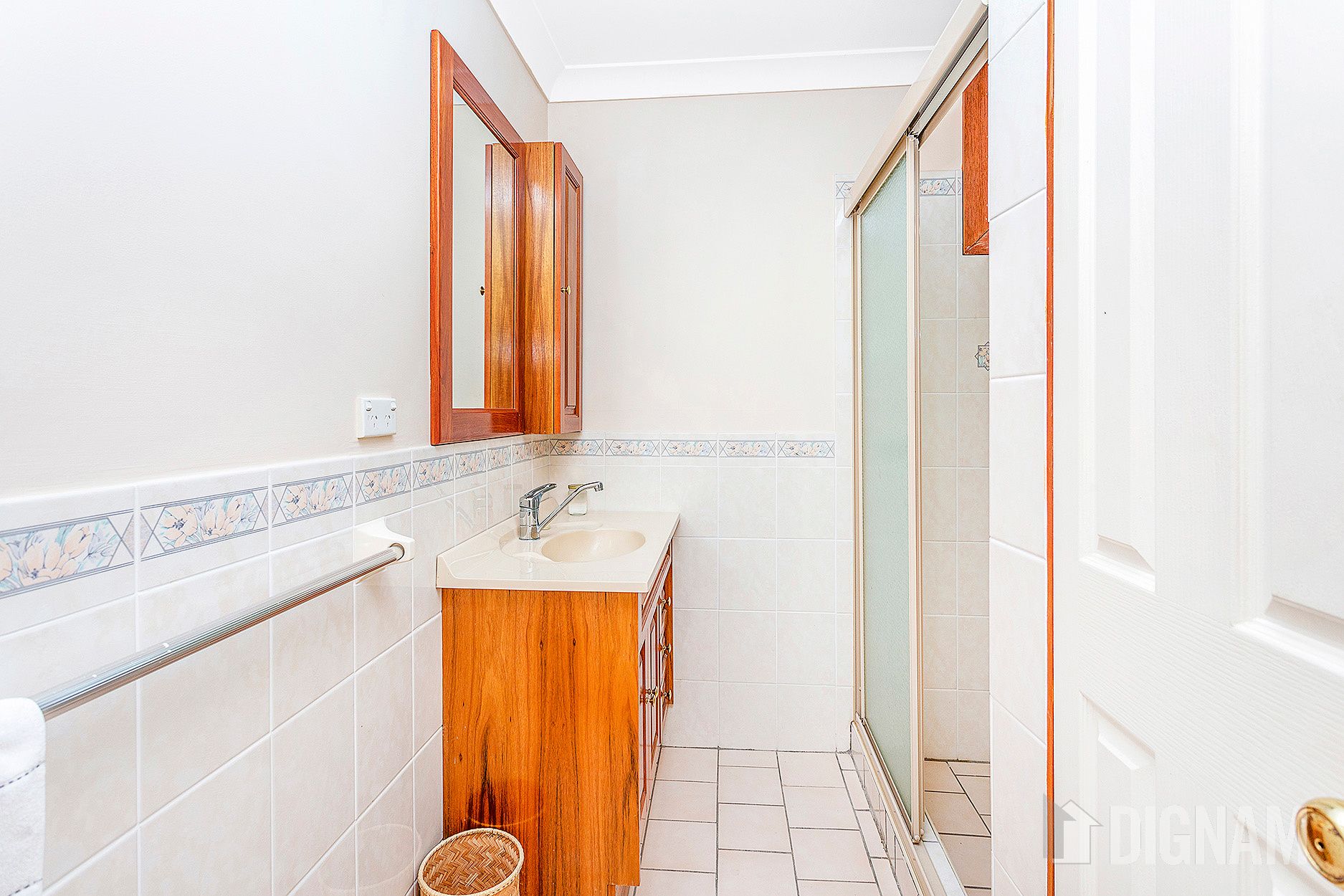 77 Princes Highway, Thirroul NSW