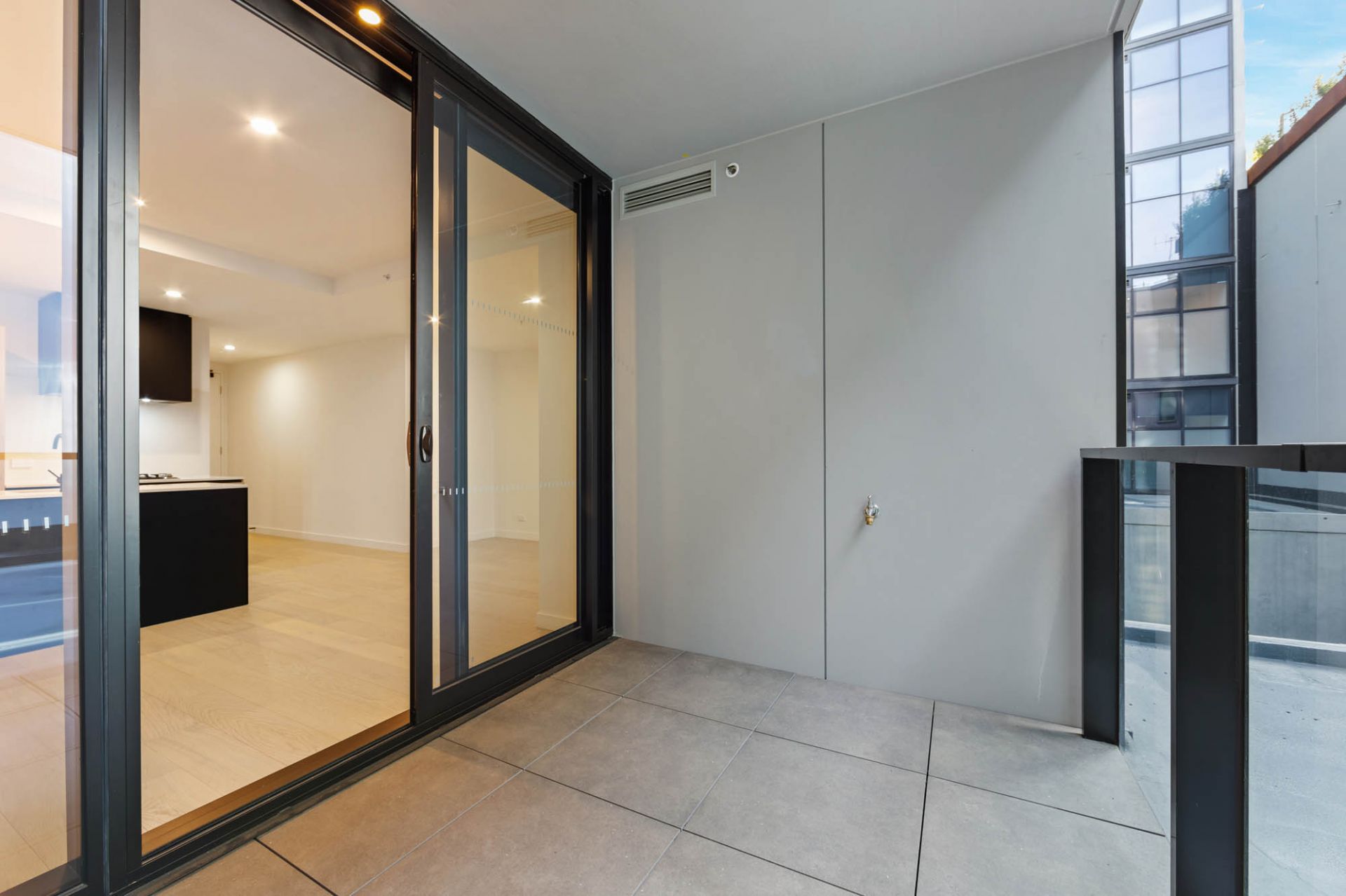 unit 101/39 Park Street, South Melbourne - Thumbnail 6