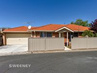 2/80 Leslie Street, St Albans VIC