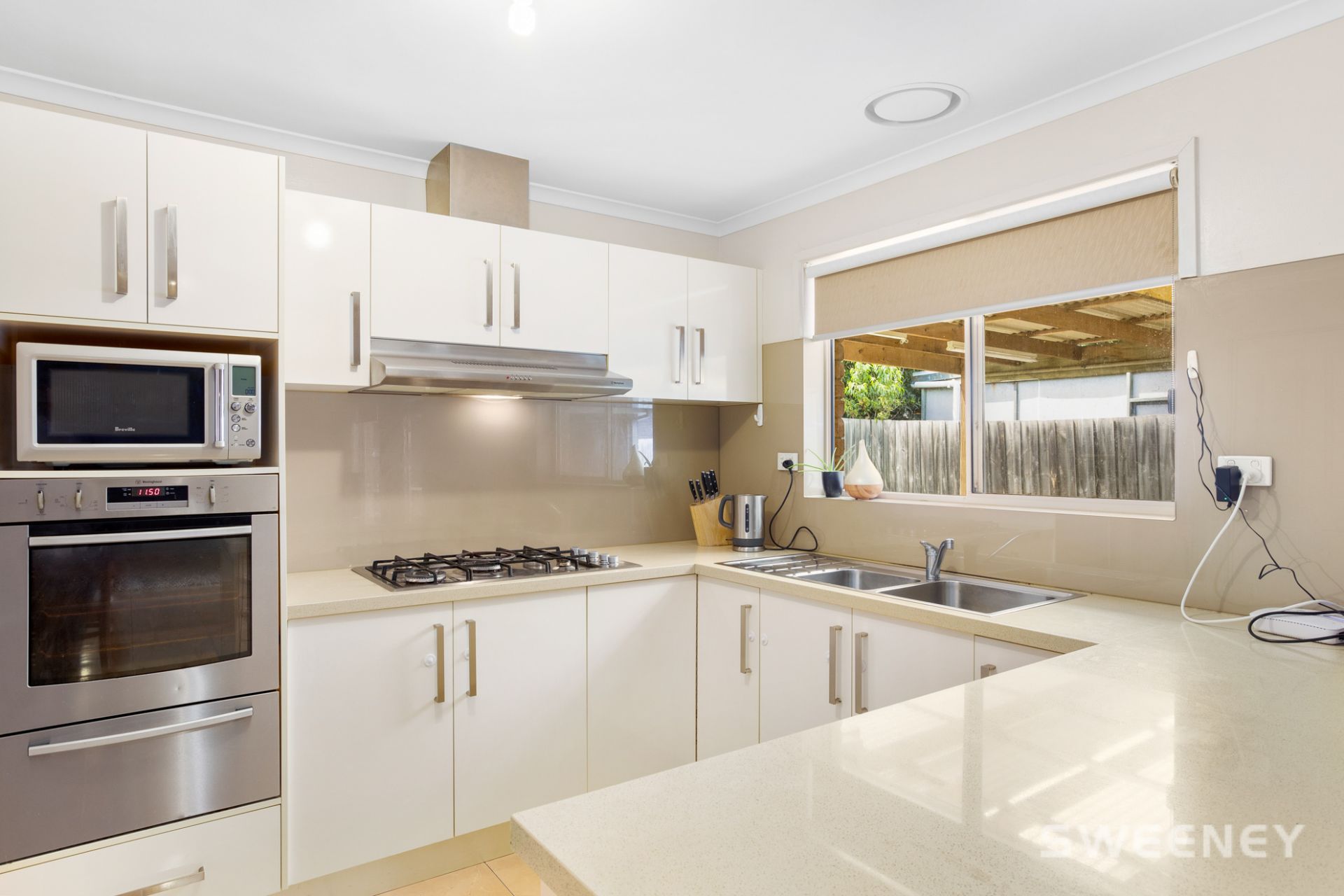 34 Oakdene Grove South, Altona Meadows - Thumbnail 6