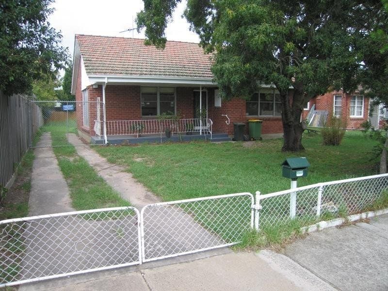 48 Marchant Avenue, Reservoir