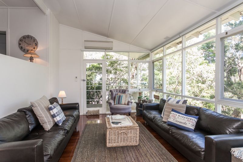 15 Waverley Avenue, Lorne, VIC, Lorne - Thumbnail 2